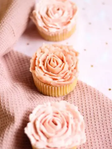 Cupcakes en forme de rose