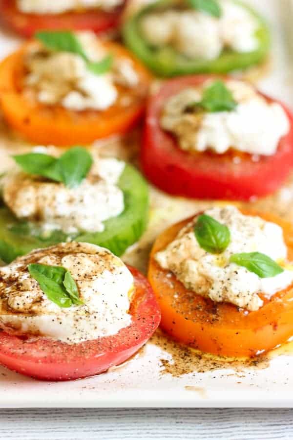 Salade tomates mozzarella caprese
