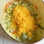 Recette de soupe de brocoli au cheddar