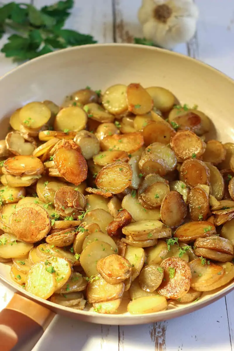 La recette des pommes de terre Sarladaises à la poêle
