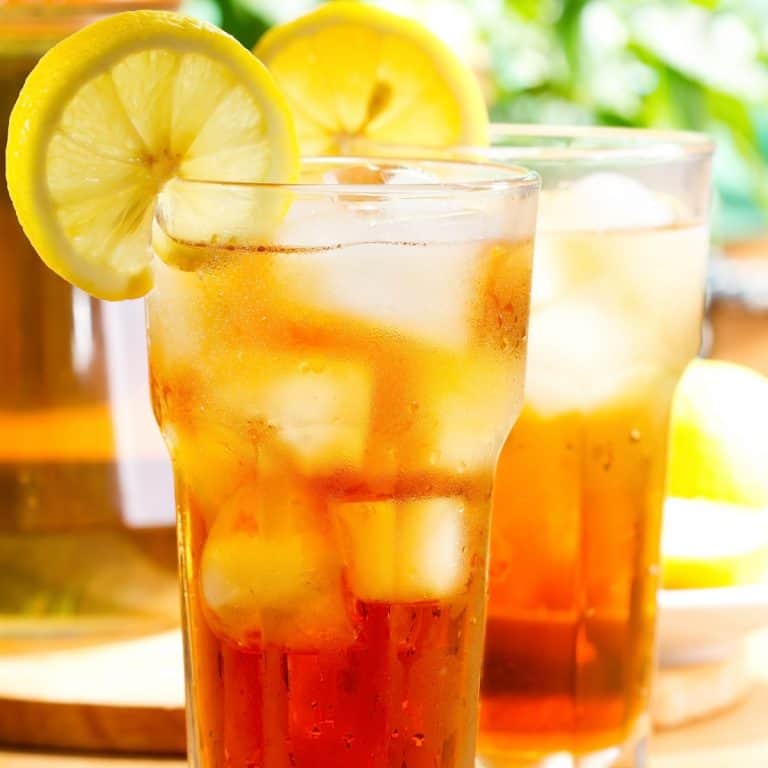 Recette du thé glacé maison avec rondelles de citron